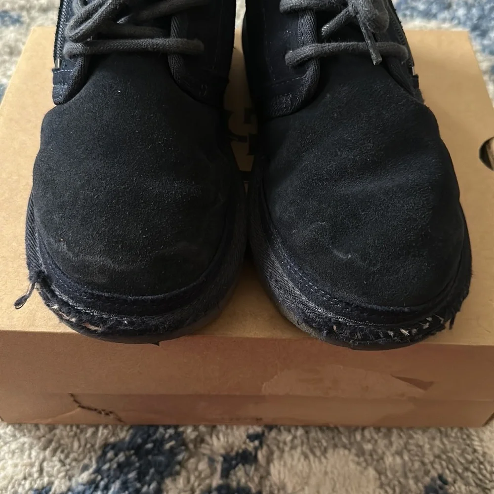 UGG neumel zip